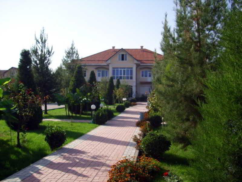 Club 777 Fergana Exterior foto